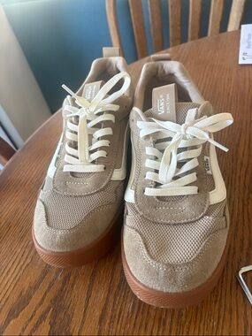 Vans Men’s Tan Suede & Mesh Sneakers with White Stripe